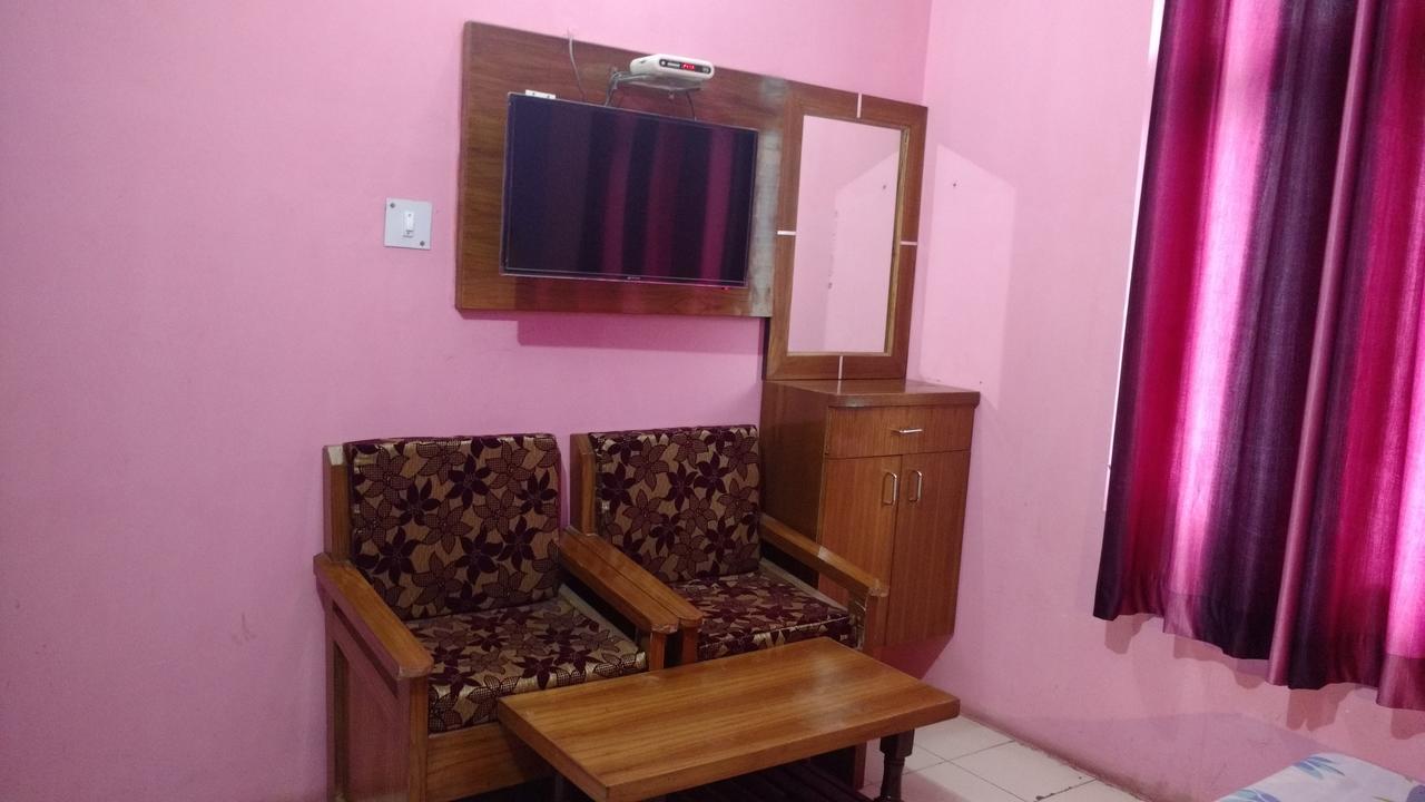 Hotel Brahma Kamal Joshīmath 외부 사진