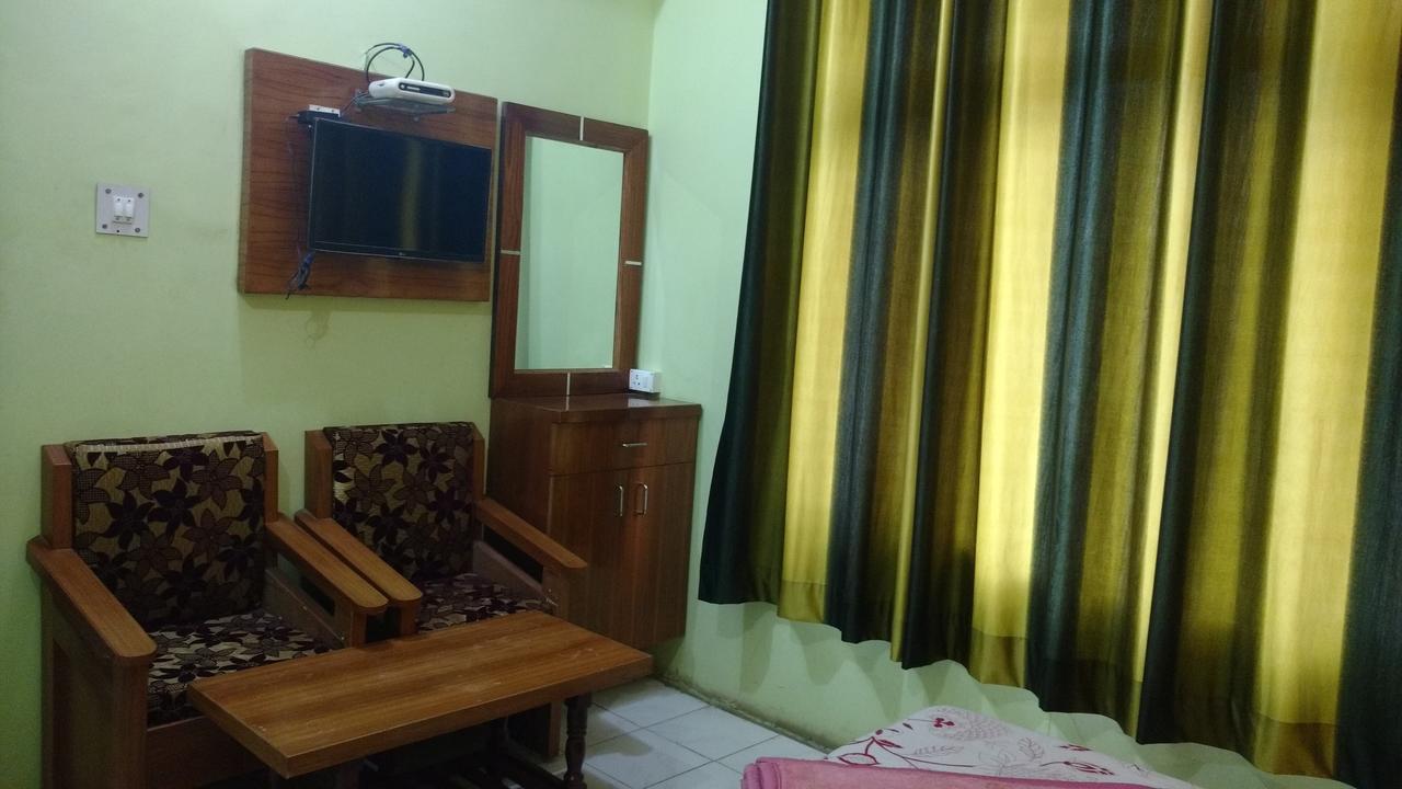 Hotel Brahma Kamal Joshīmath 외부 사진