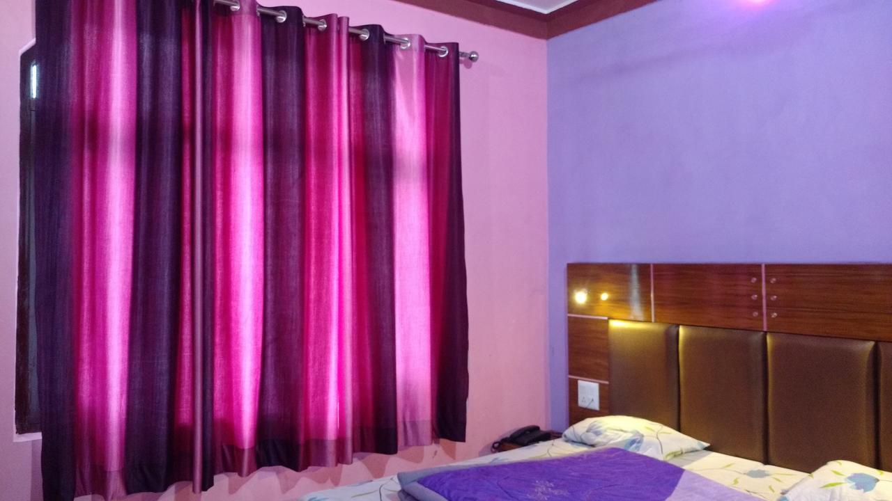 Hotel Brahma Kamal Joshīmath 외부 사진