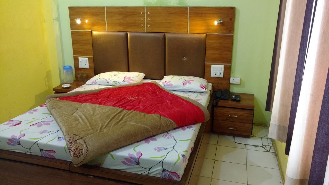 Hotel Brahma Kamal Joshīmath 외부 사진