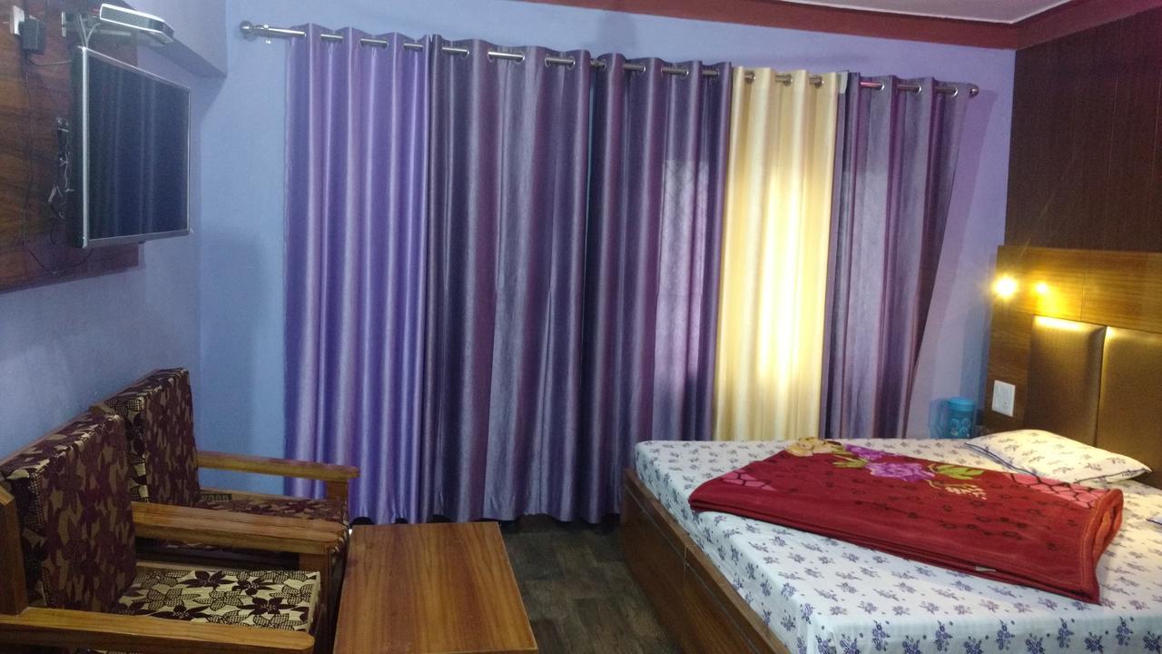 Hotel Brahma Kamal Joshīmath 외부 사진