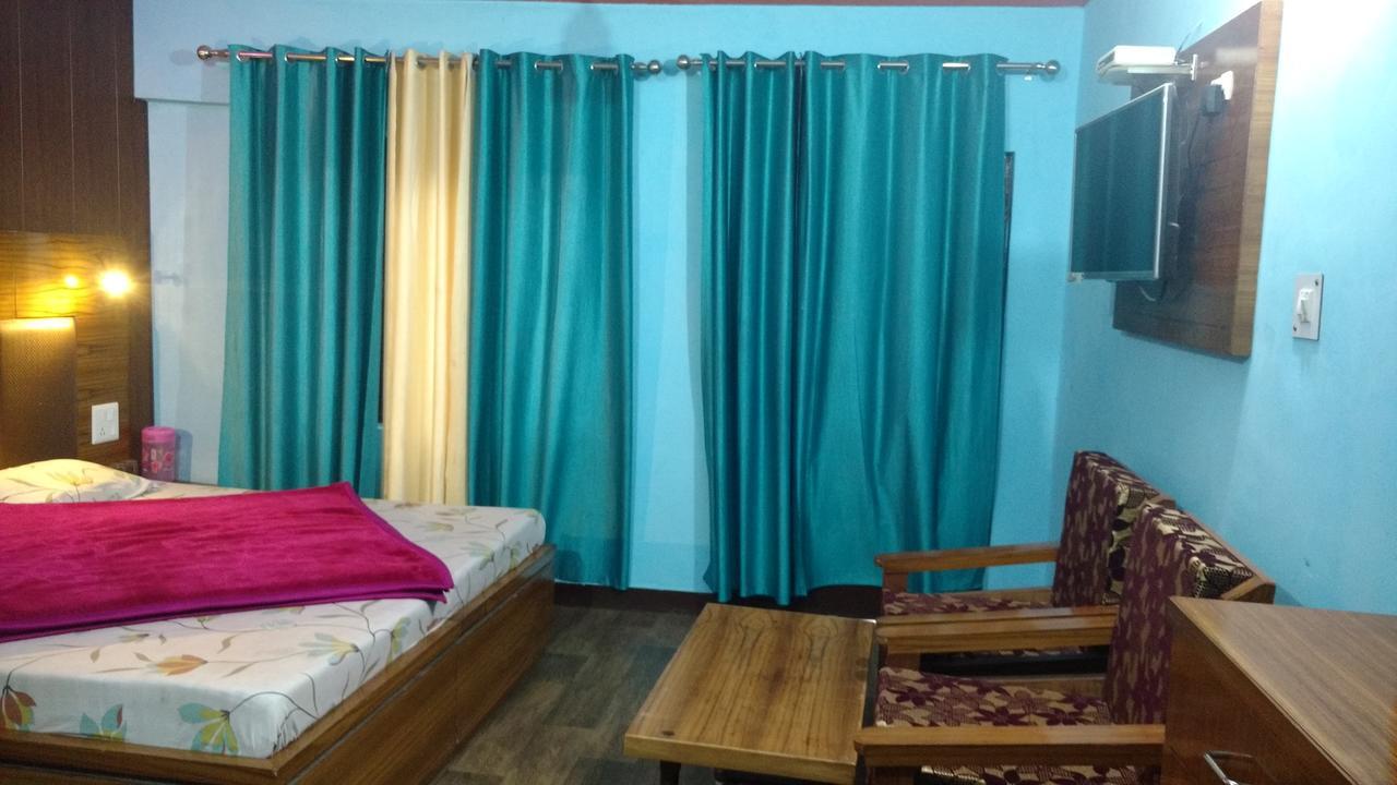Hotel Brahma Kamal Joshīmath 외부 사진